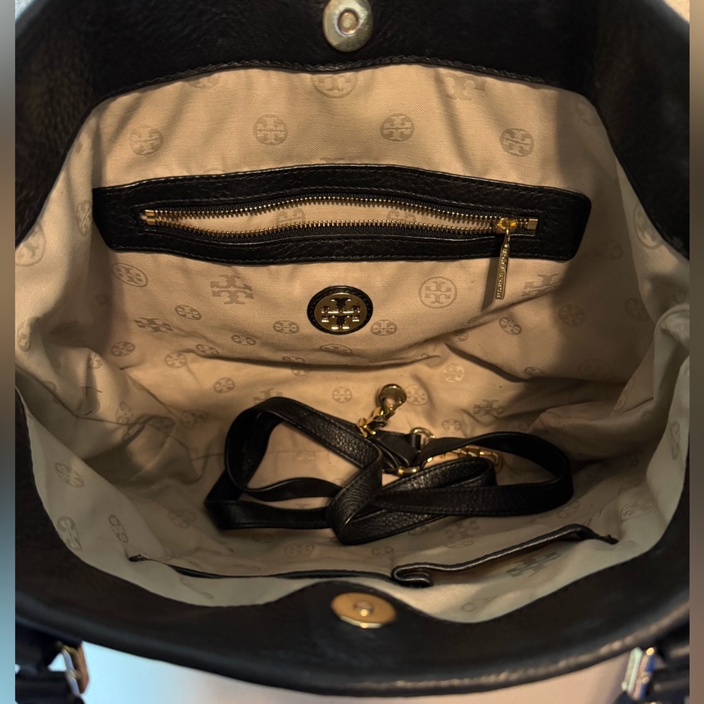 Tory Burch Leather Bag - Picture 3 of 5